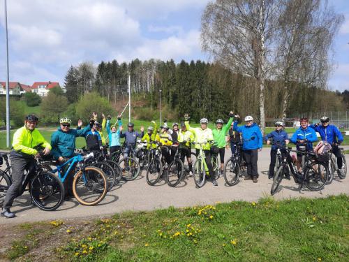 2023-04-30 Anradeln - Gruppenbild 1